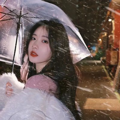 隔窗恋爱:看着你